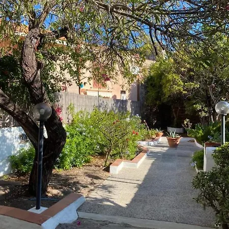 Gh Al Fortino Bilocale Con Giardino Carloforte  Exterior photo